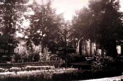 La Plaza de San José en aquellos años... (Foto : Sergio Campodónico.)