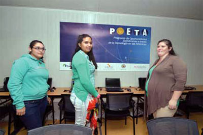 Alumnas Programa AES POETA 2014.